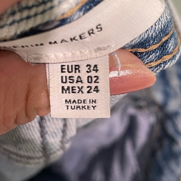 Zara Trafaluc Denim High waisted cutoff shorts - Picture 5 of 5